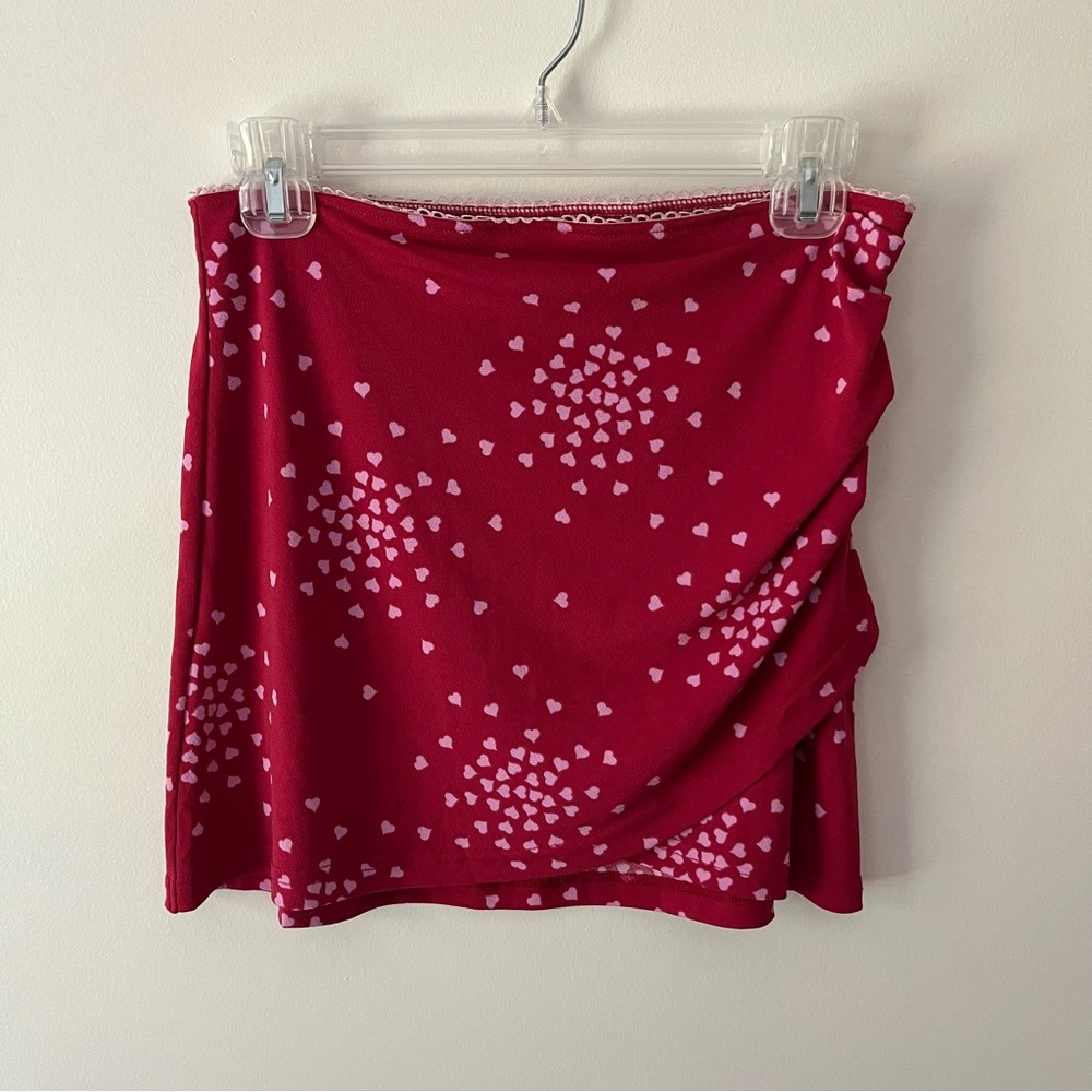 NEW Urban Outfitters Red Heart Mini Skirt M
